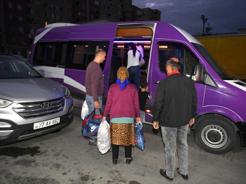 Kəlbəcər şəhərinə növbəti köç karvanı yola salınıb