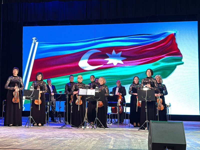 Azərbaycanın peşəkar milli musiqisinin banisi Krivoy Roqda anılıb