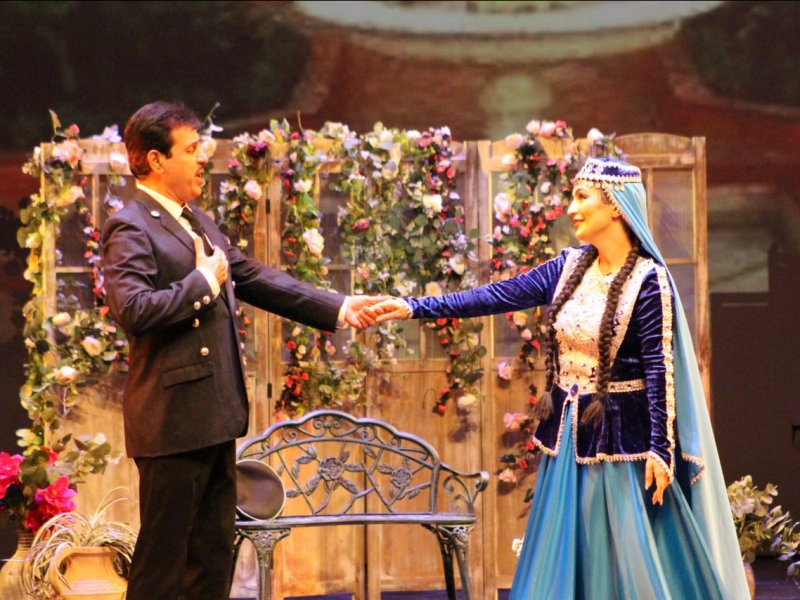 Kanadada “O olmasın, bu olsun” operettası səhnələşdirilib