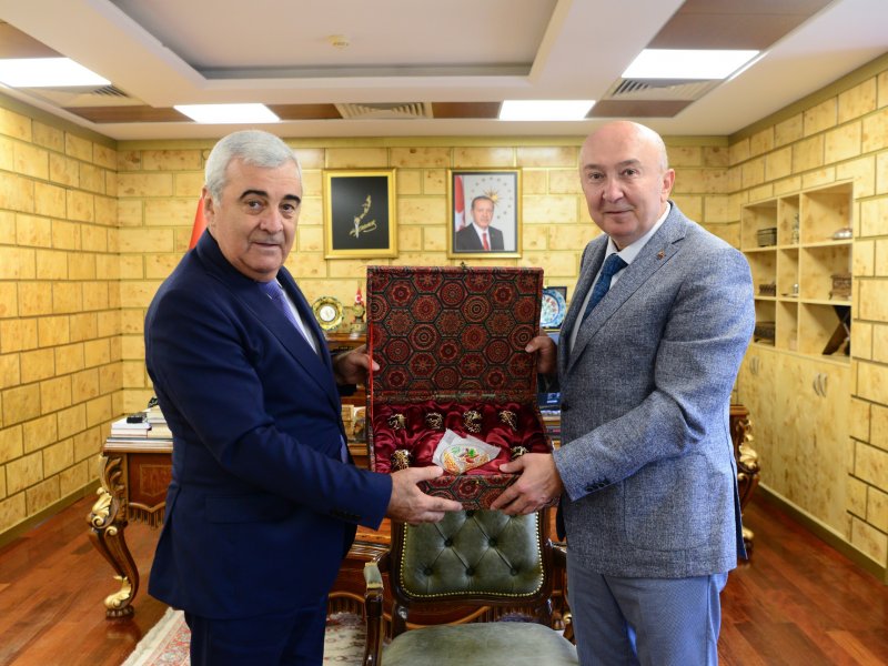 Dövlət Komitəsinin nümayəndə heyəti Hatay və Kahramanmaraşda rəsmi görüşlər keçirib