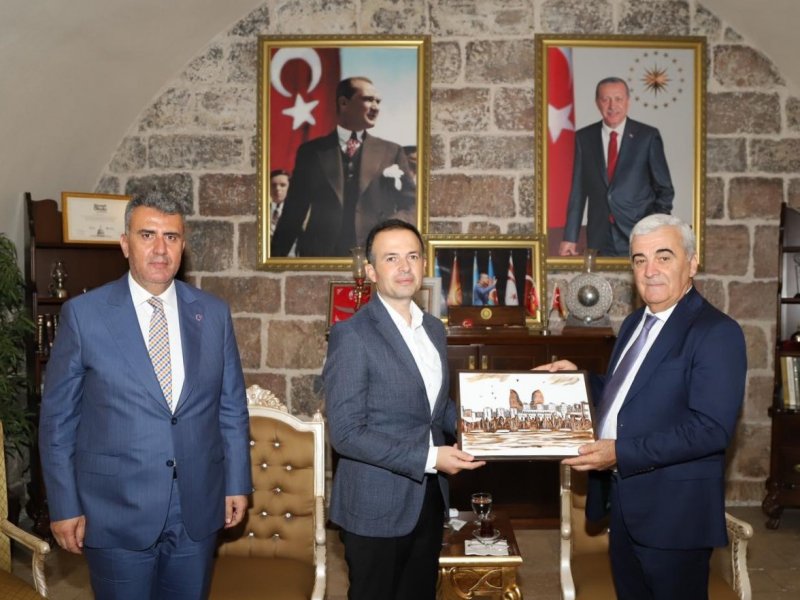 Dövlət Komitəsinin nümayəndə heyəti Hatay və Kahramanmaraşda rəsmi görüşlər keçirib