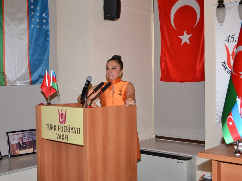 İstanbulda Bəxtiyar Vahabzadənin 100 illik yubileyi qeyd olunub