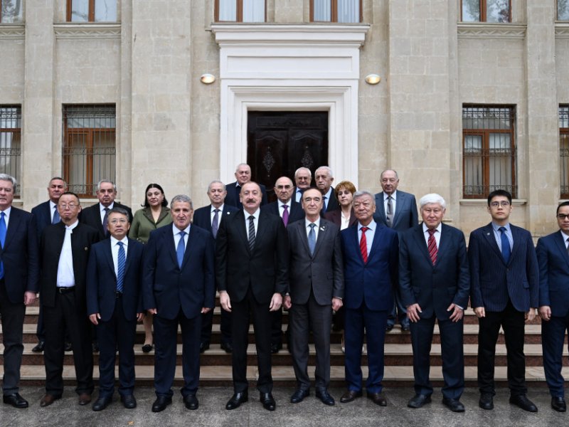 AMEA-nın 80 illik yubiley yığıncağı keçirilib, Prezident İlham Əliyev tədbirdə çıxış edib
