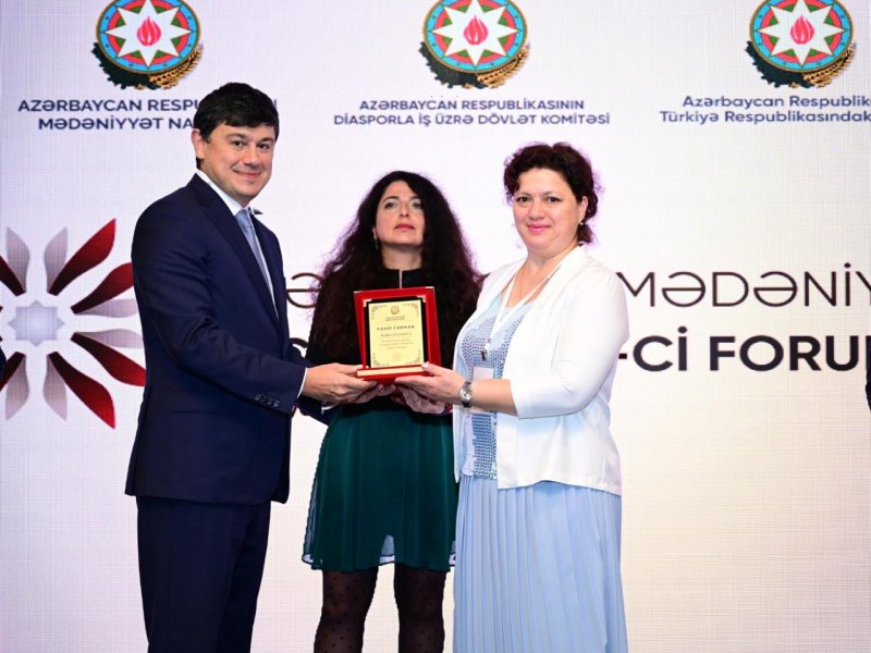 Azərbaycan Mədəniyyət Elçilərinin I Forumunda diaspor nümayəndələri təltif olunub