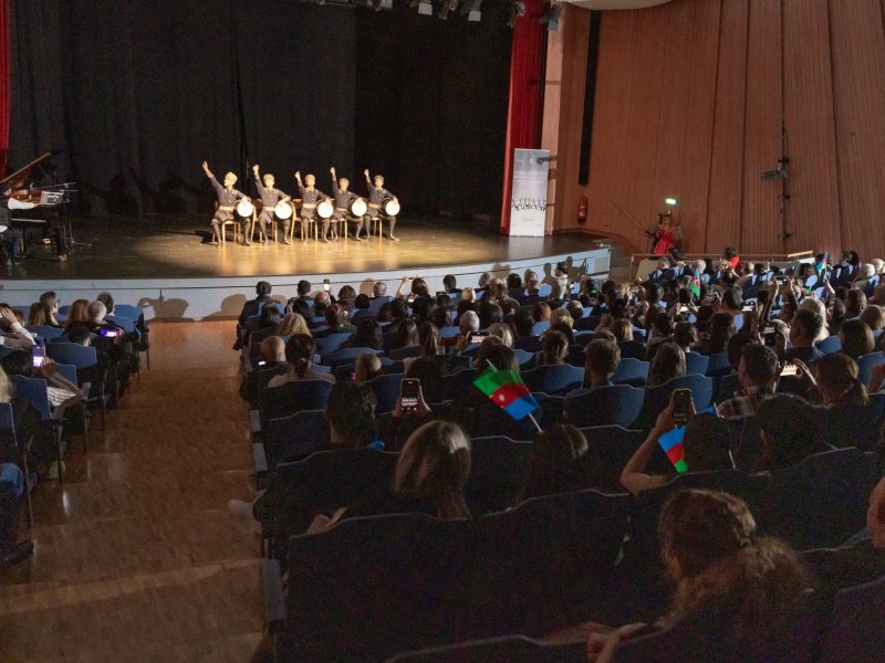 Azərbaycanla İsveçrə arasında mədəniyyət körpüsü