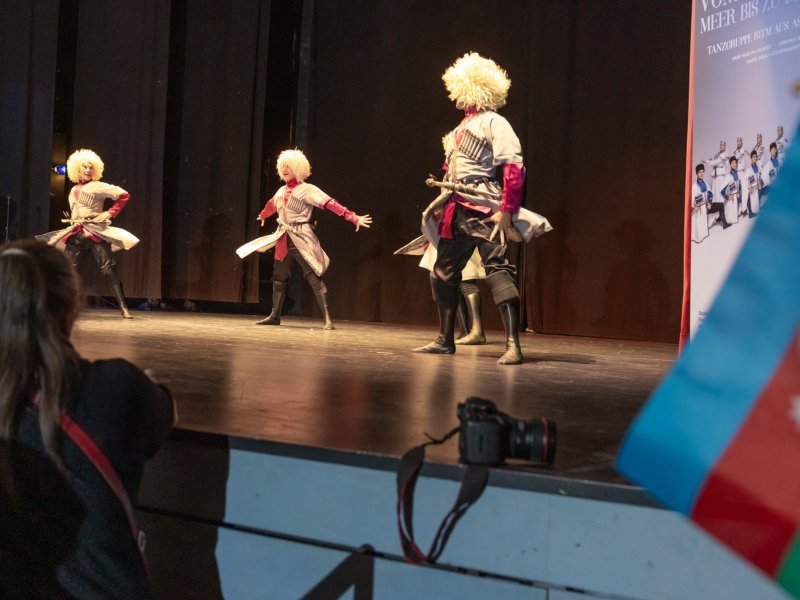Azərbaycanla İsveçrə arasında mədəniyyət körpüsü