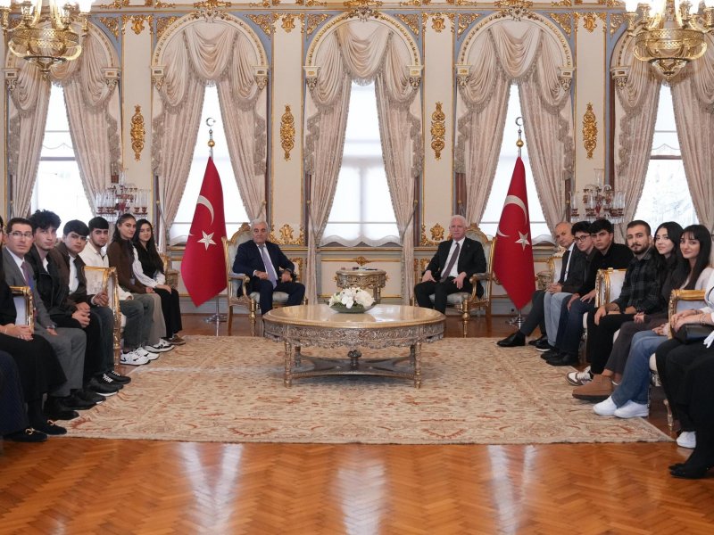 Vətən müharibəsinin şəhid və qazilərinin əmanətlərinin İstanbul səfəri başa çatıb
