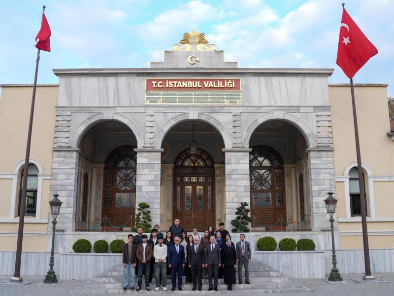 Vətən müharibəsinin şəhid və qazilərinin əmanətlərinin İstanbul səfəri başa çatıb
