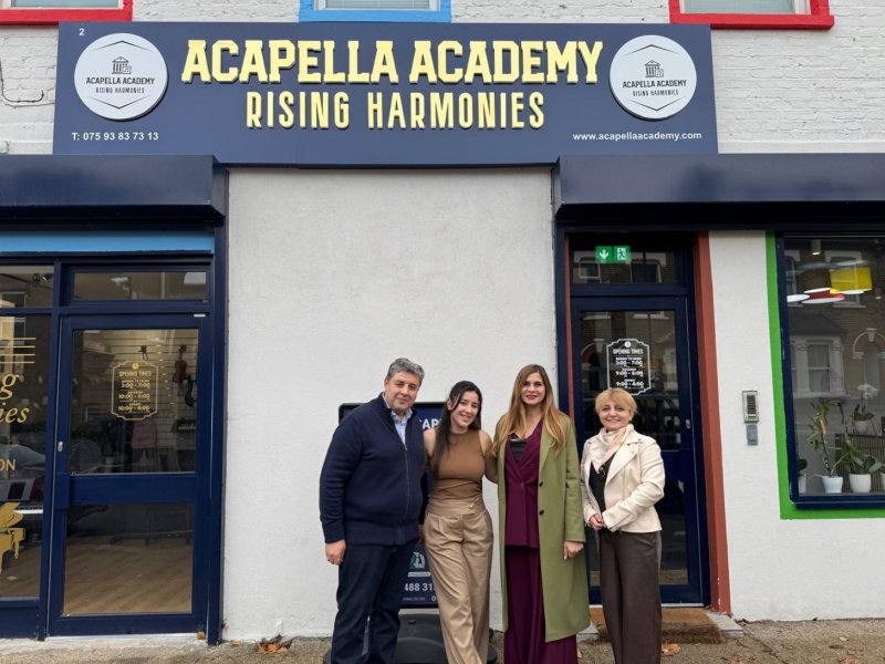 Londondakı “Acapella Academy” incəsənət mərkəzinin fəaliyyəti ilə tanışlıq olub
