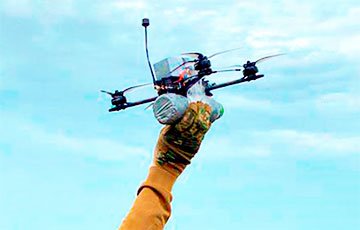 Ukrayna süni intellektlə işləyən dron istifadəsini genişləndirir...