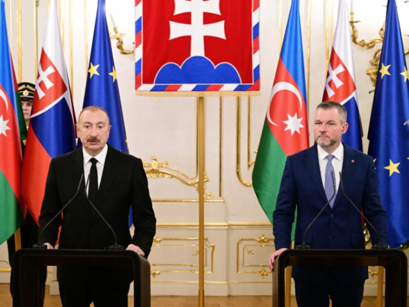 Azərbaycan Slovakiya münasibətləri regional sabitliyə töhfədir