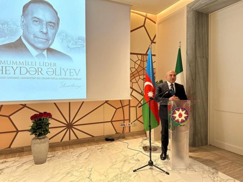 ASAP xarici ölkələrdə Ümummilli Liderin anım gününə həsr olunmuş silsilə tədbirlər keçirib