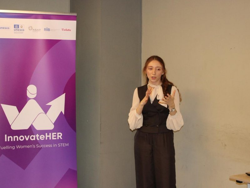 “InnovateHER: Fuelling Women’s Success in STEM” layihəsi çərçivəsində silsilə seminarlar keçirilib 