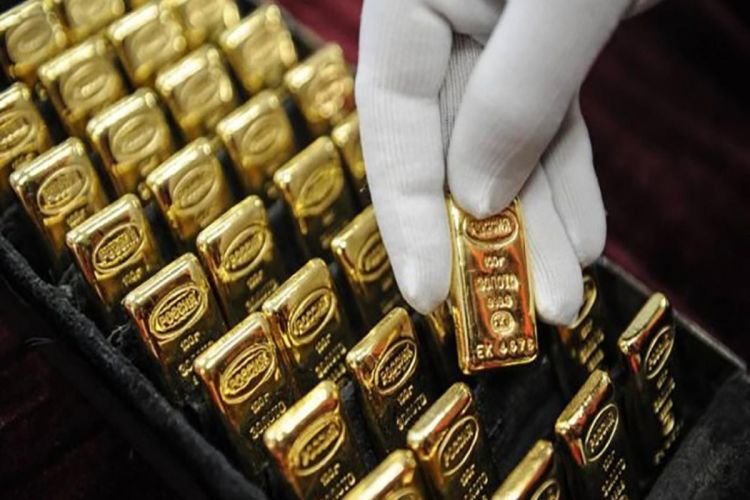 Əmtəə bazarlarında qızıl və gümüş bahalaşır