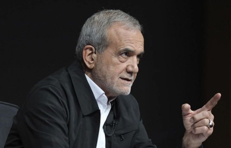 İran Prezidenti xalqın tələblərini dinləməyin vacib olduğunu bəyan edib