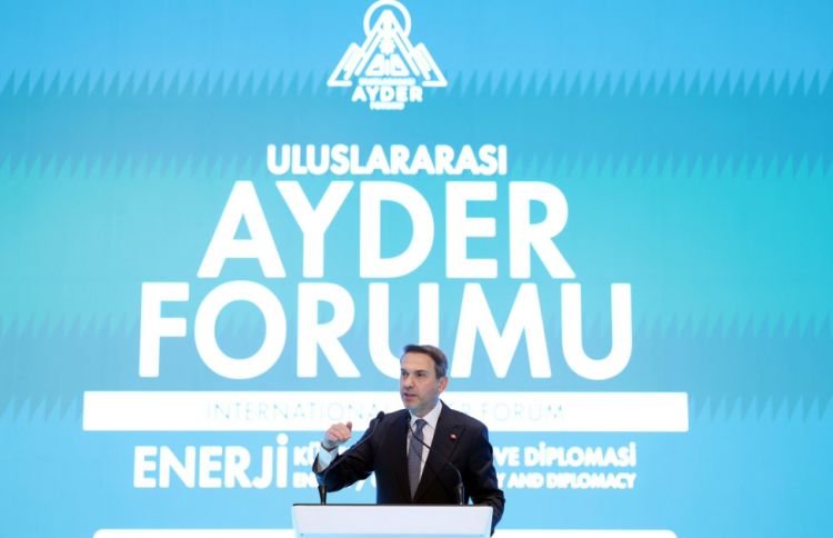 Nazir: Türkiyə Azərbaycanla birgə Suriyanın bərpasına töhfə verməyə çalışır