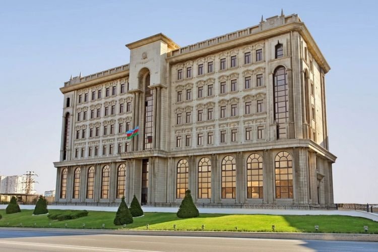 Ötən il Azərbaycanda qeydiyyat üçün müraciət edən əcnəbilərin sayı açıqlanıb