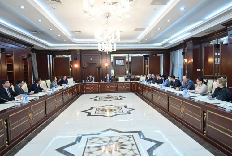 Parlamentin Elm və təhsil komitəsinin yaz sessiyasında ilk iclası keçirilib