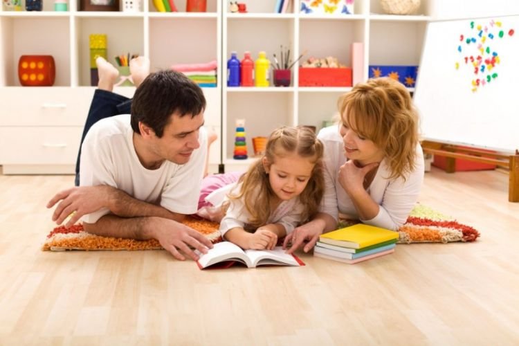 Valideynlər qarşılıqlı razılıq əsasında uşaqları dini əqidələrinə uyğun tərbiyə edə bilərlər