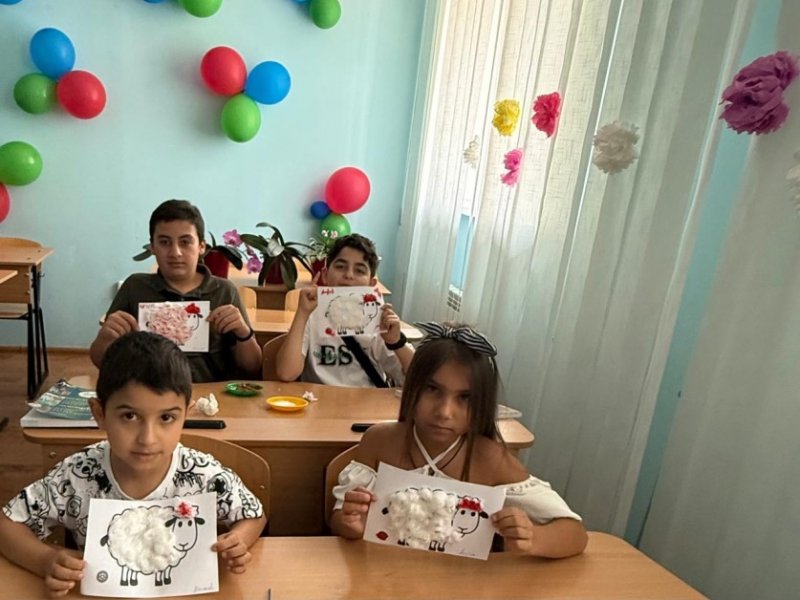 Cəbhəyanı Dneprdə Azərbaycan dilini yaşadan məktəb