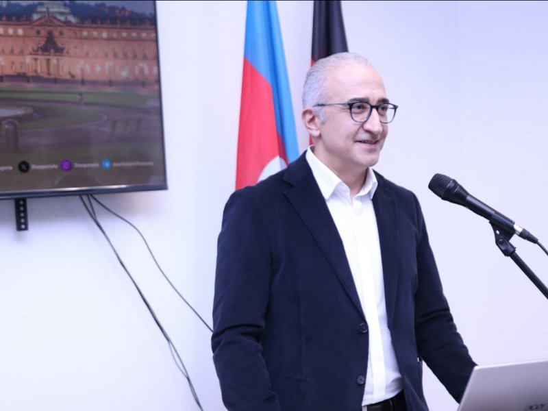 Xaricdə daha bir Azərbaycan Evi və həftəsonu məktəbi açılıb
