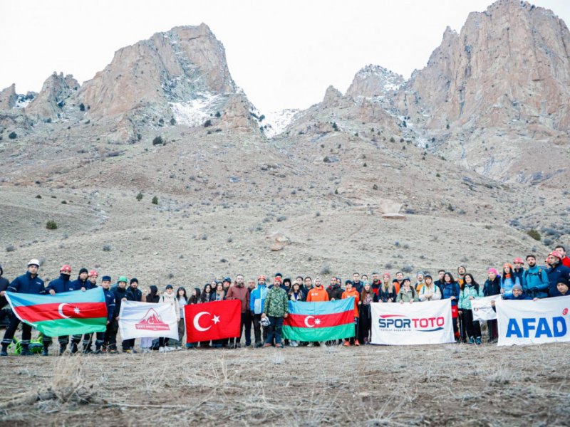 Türkiyəli alpinistlərin iştirakı ilə Haçadağa 10-cu zirvə yürüşü təşkil olunub