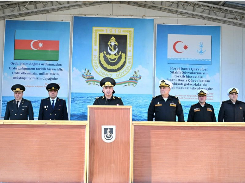 Hərbi prokuror Müdafiə Nazirliyinin Hərbi Dəniz Qüvvələrində görüş keçirib