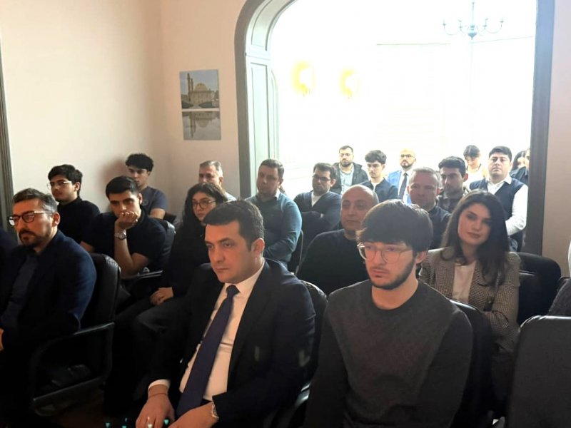 Brüsseldə Xocalı soyqırımı qurbanlarının xatirəsi anılıb
