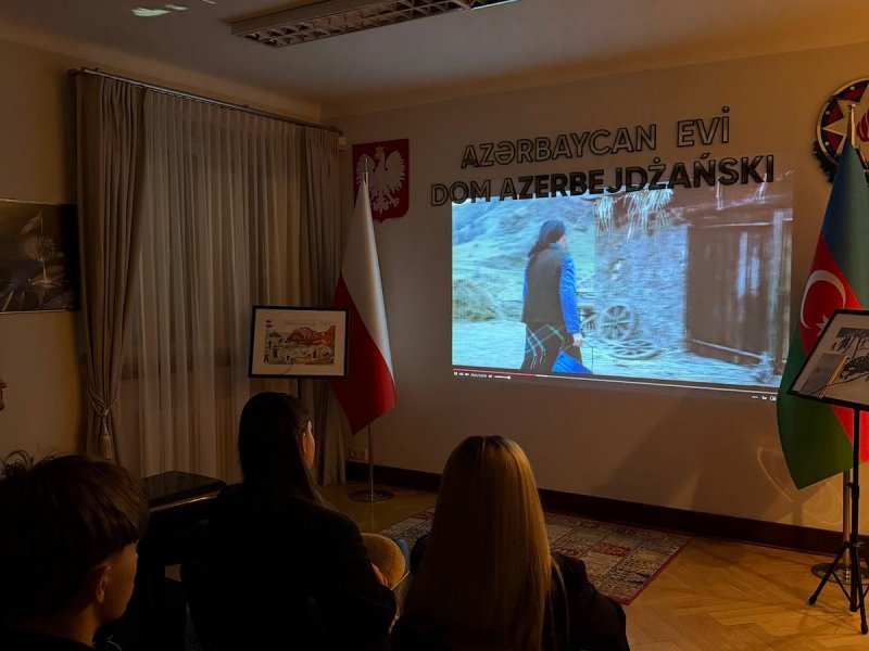 Varşavada “Nabat” filmi nümayiş olunub