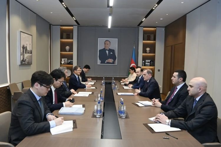 Koreya XİN vətəndaşlarının İrandan təxliyəsinə köməyə görə Ceyhun Bayramova təşəkkür edib