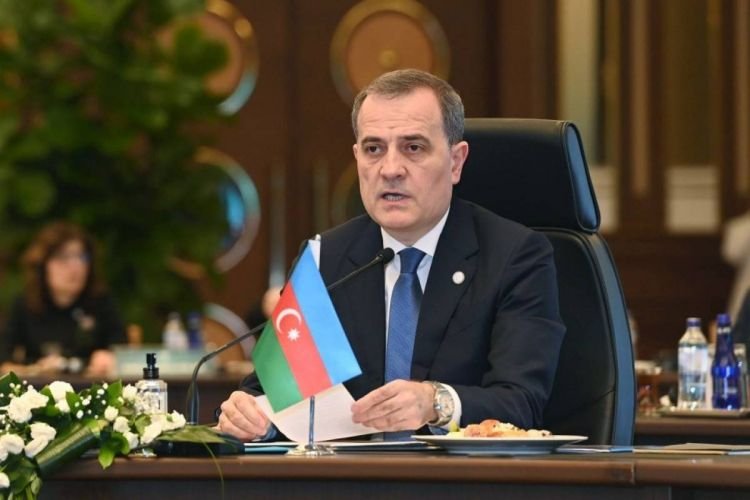 Ceyhun Bayramov: Bakı İrandan Naxçıvana dron zərbəsi ilə bağlı insidentin hərtərəfli araşdırılmasını gözləyir