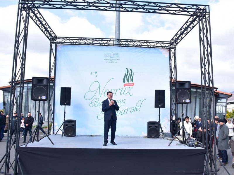 QAXDA BAYRAQ MEYDANINDA NOVRUZ BAYRAMI QEYD OLUNUB.