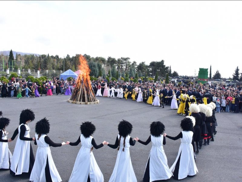 QAXDA BAYRAQ MEYDANINDA NOVRUZ BAYRAMI QEYD OLUNUB.