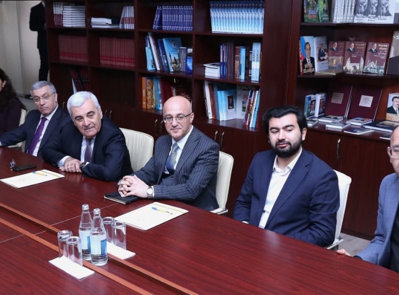 Dövlət Komitəsində türk şəhid övladları ilə görüş keçirilib