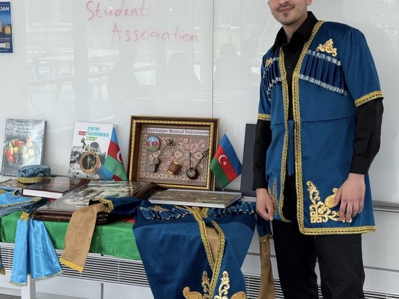 İllinoys Universitetində Azərbaycan mədəniyyəti tanıdılıb