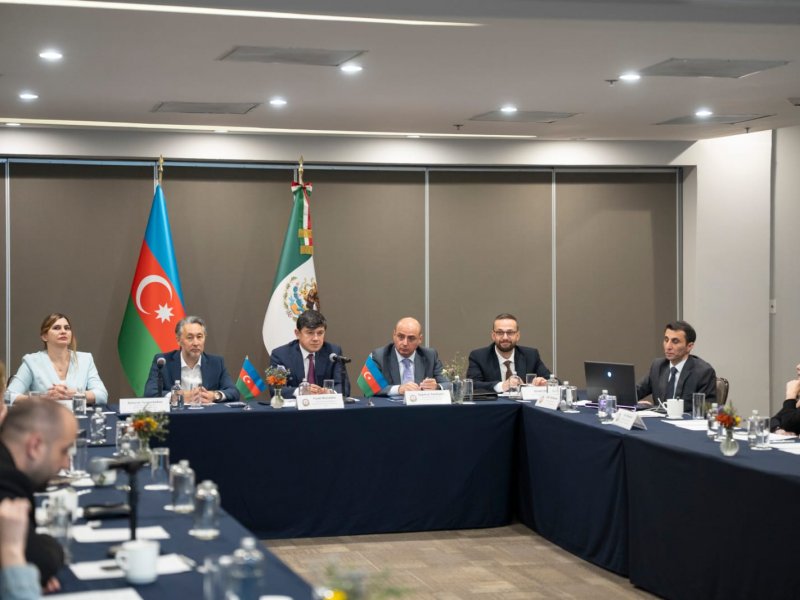 Meksikadakı Azərbaycan icması ilə görüş keçirilib Meksikadakı Azərbaycan icması ilə görüş keçirilib