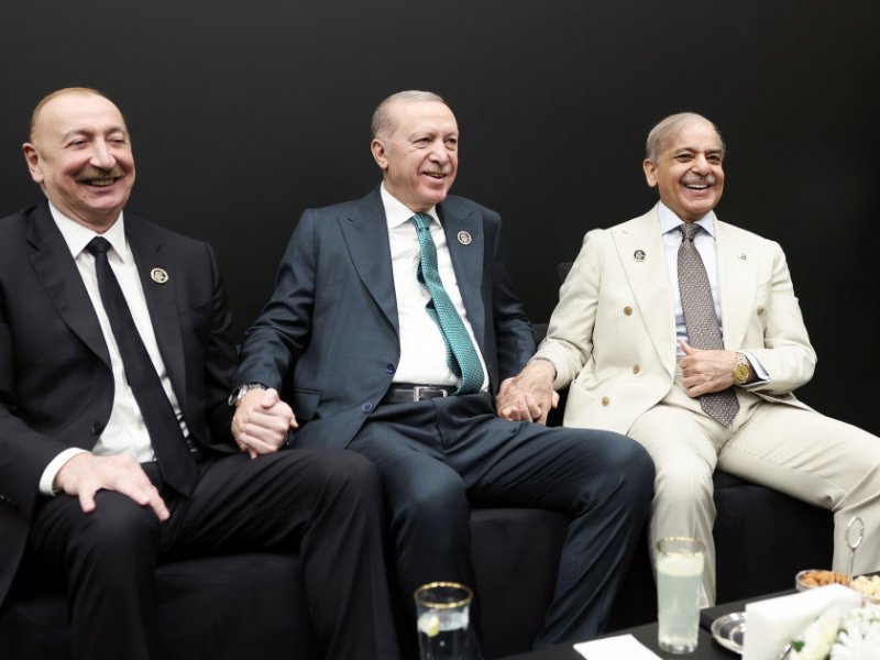 Günümüzün reallıqları fonunda Azərbaycanın artan qlobal rolu
