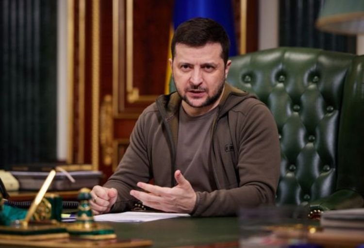 Volodimir Zelenski: Rusiya atəşkəs müqabilində bəzi sanksiyaların ləğvini təklif edə bilər