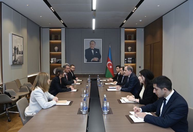 Beynəlxalq Qırmızı Xaç Komitəsinin prezidenti Azərbaycan-Ermənistan sülh gündəliyi barədə məlumatlandırılıb
