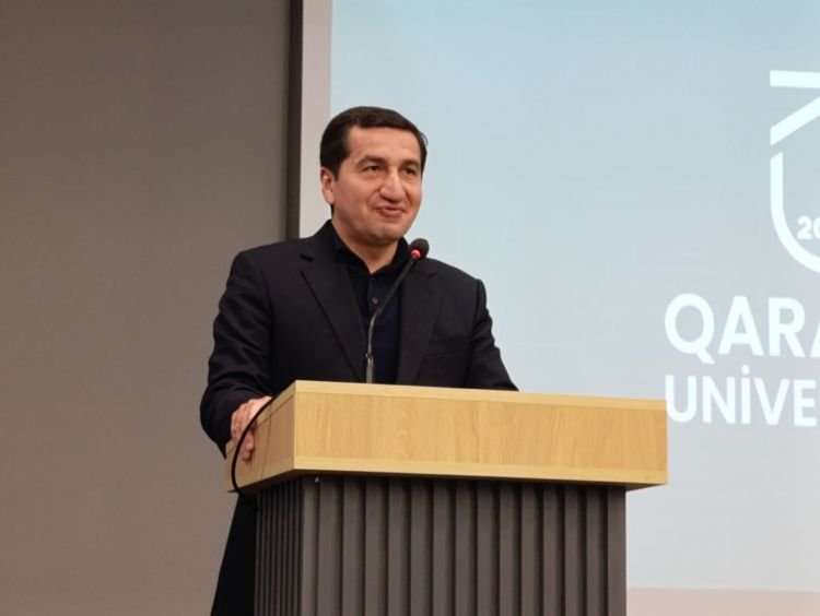 Hikmət Hacıyev: Xankəndi gənclər mərkəzinə çevrilir
