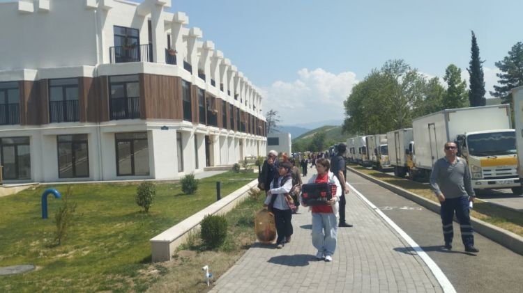 Zəngilan şəhərində daha 59 ailəyə evlərinin açarları təqdim olunub
