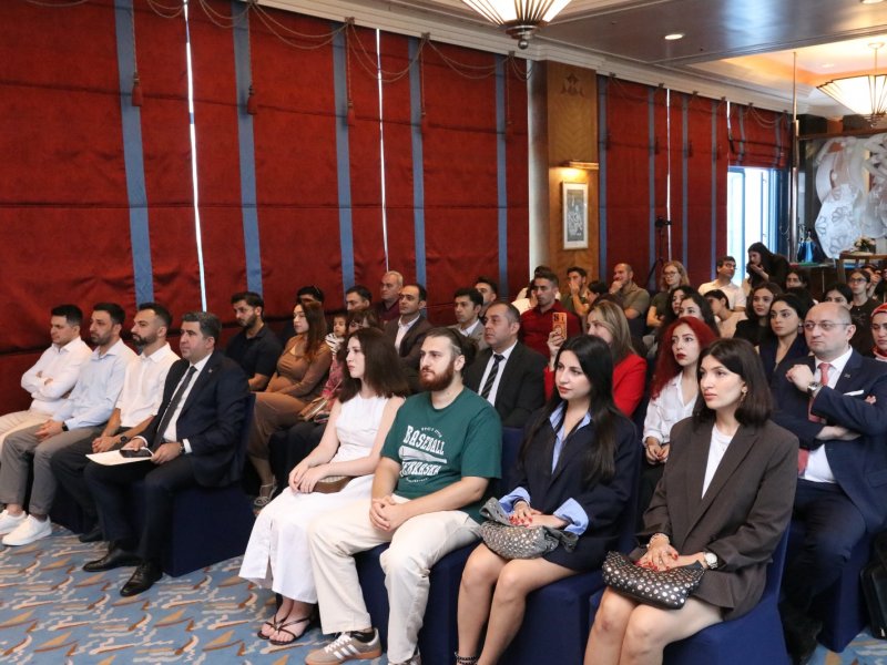 Diaspor tarixində ilk dəfə Vyetnamda yaşayan azərbaycanlılarla görüş keçirilib