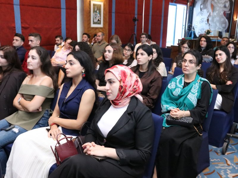 Diaspor tarixində ilk dəfə Vyetnamda yaşayan azərbaycanlılarla görüş keçirilib