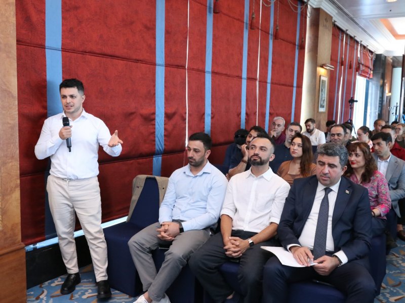 Diaspor tarixində ilk dəfə Vyetnamda yaşayan azərbaycanlılarla görüş keçirilib
