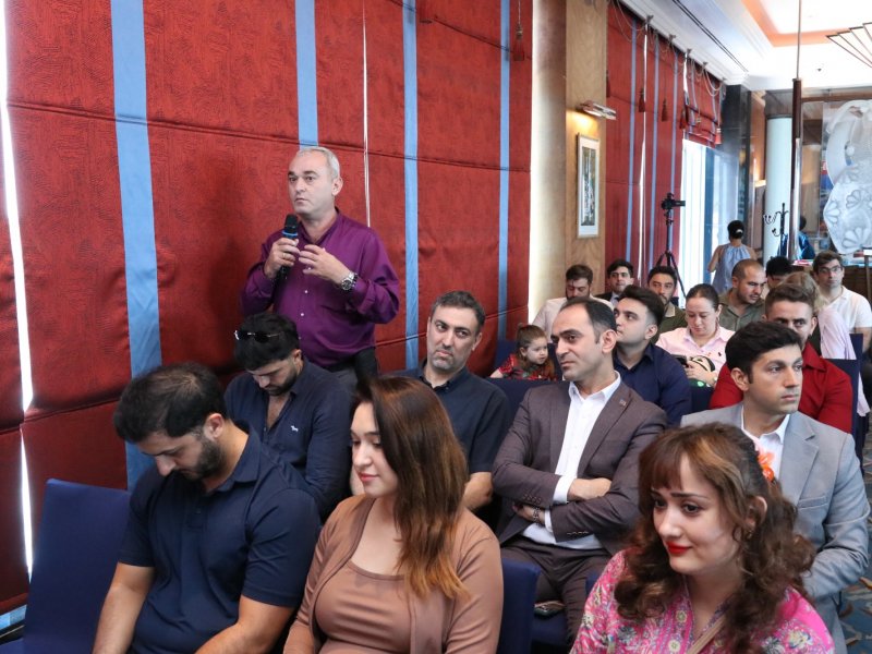 Diaspor tarixində ilk dəfə Vyetnamda yaşayan azərbaycanlılarla görüş keçirilib