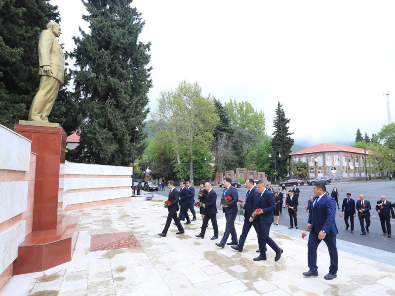 QAXDA “HEYDƏR ƏLİYEV MƏKTƏBLİLƏRİN GÖZÜ İLƏ” ADLI İNŞA YAZI MÜSABİQƏSİ QALİBLƏRİNİN TƏLTİFOLUNMA MƏRASİMİ KEÇİRİLİB.