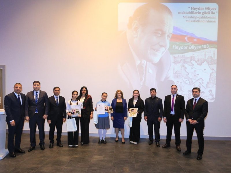 QAXDA “HEYDƏR ƏLİYEV MƏKTƏBLİLƏRİN GÖZÜ İLƏ” ADLI İNŞA YAZI MÜSABİQƏSİ QALİBLƏRİNİN TƏLTİFOLUNMA MƏRASİMİ KEÇİRİLİB.