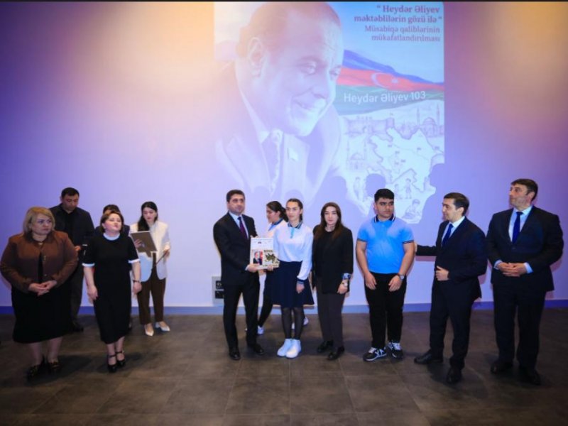 QAXDA “HEYDƏR ƏLİYEV MƏKTƏBLİLƏRİN GÖZÜ İLƏ” ADLI İNŞA YAZI MÜSABİQƏSİ QALİBLƏRİNİN TƏLTİFOLUNMA MƏRASİMİ KEÇİRİLİB.