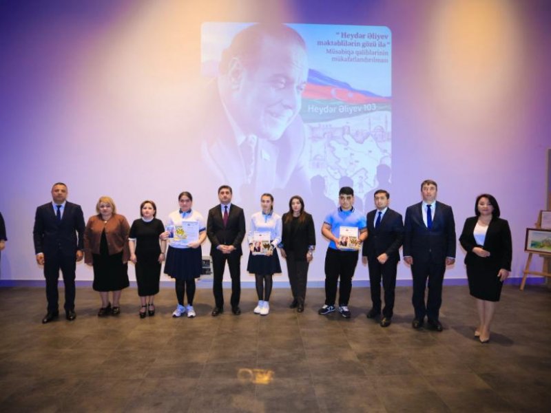 QAXDA “HEYDƏR ƏLİYEV MƏKTƏBLİLƏRİN GÖZÜ İLƏ” ADLI İNŞA YAZI MÜSABİQƏSİ QALİBLƏRİNİN TƏLTİFOLUNMA MƏRASİMİ KEÇİRİLİB.