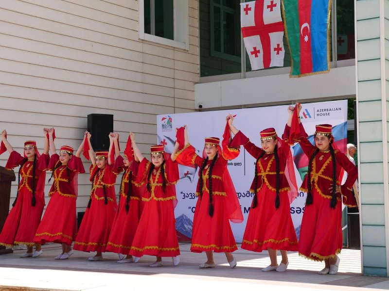 “Qafqazın iki müstəqil səsi” “Qafqazın iki müstəqil səsi”